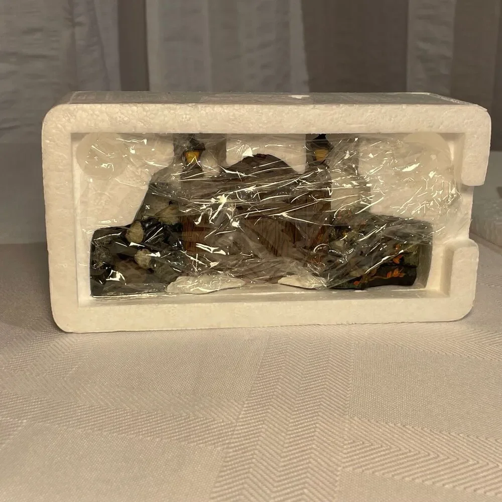 Dept 56 Fieldstone Entry Gate #52718 Village Accessory 1998 Retired Boxed
